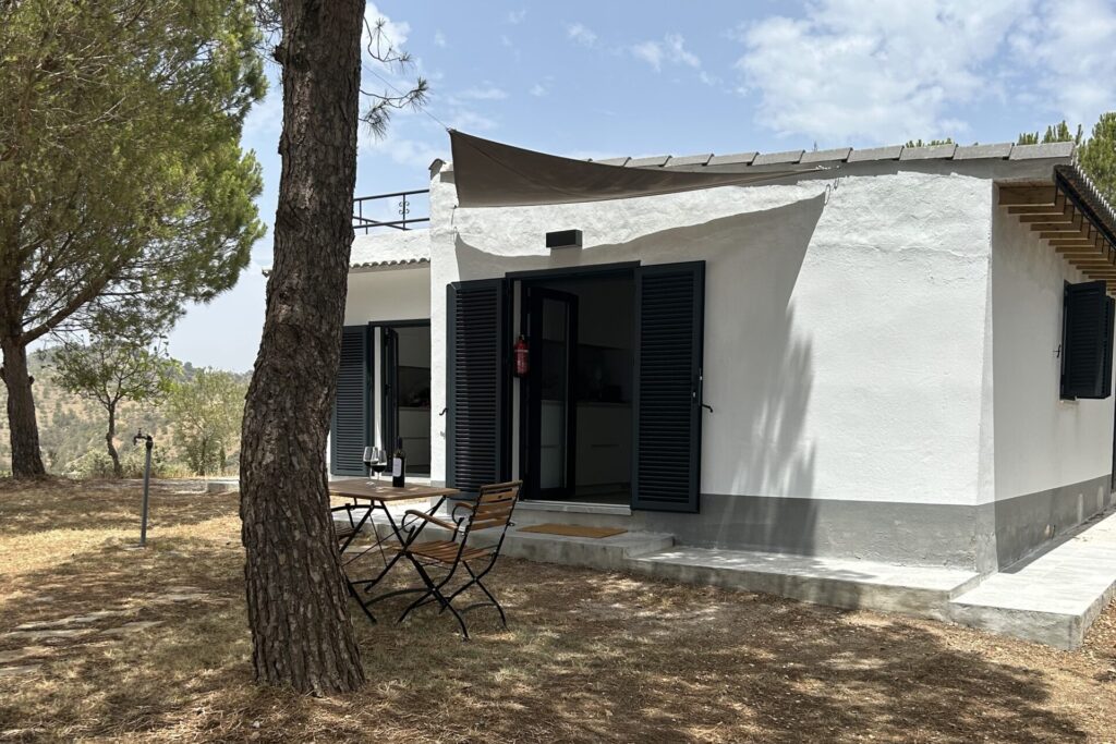 Olias, cottage in the hills of Malaga